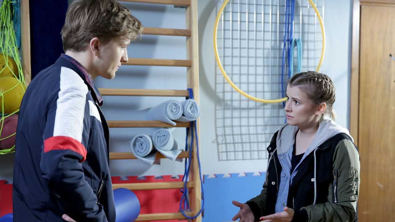 M jak miłość odcinek 1458 Katia (Joanna Jarmołowicz), Łukasz (Jakub Józefowicz)