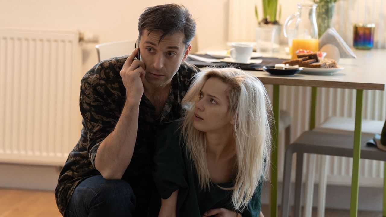 Na dobre i na złe, Dominika (Paulina Gałązka), Marcin (Filip Bobek)