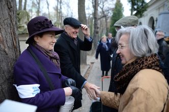 Kwesta na Powązkach. Zebrano ponad 160 tysięcy złotych, a to nie koniec