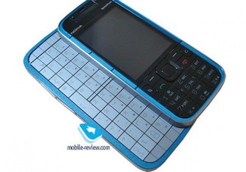 Nokia 5730 XpressMusic z klawiaturą QWERTY