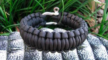 Bransoletka MacGyver'a 1