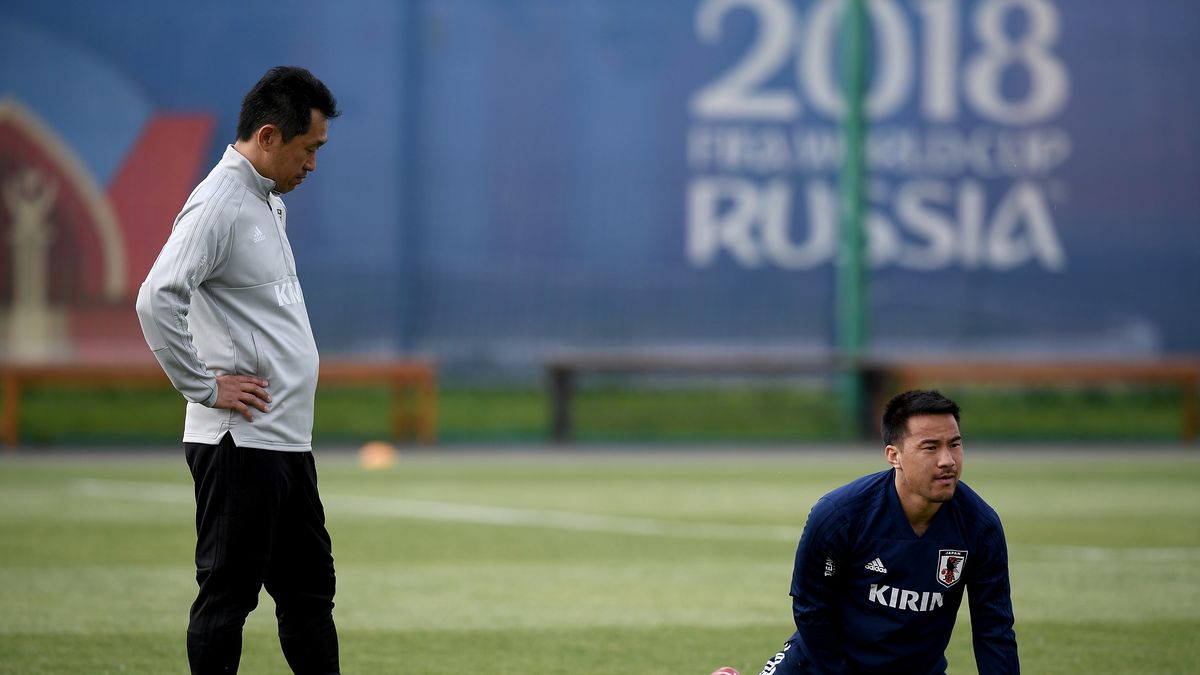 Zdjęcie okładkowe artykułu: Getty Images / Carl Court / Na zdjęciu od prawej Shinji Okazaki