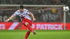 Polski środkowy obrońca z pierwszym golem za granicą. Sygnał dla Fernando Santosa