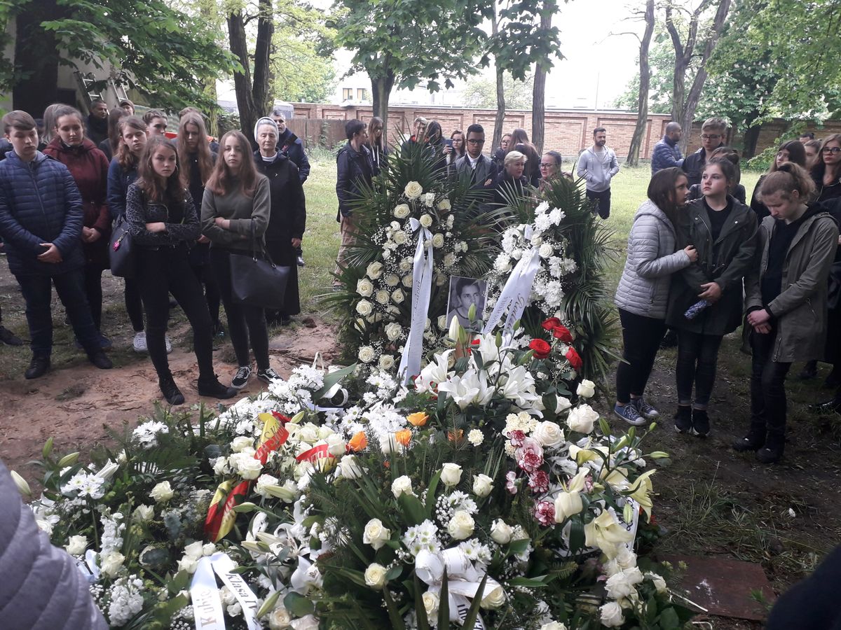 Warszawa. Pogrzeb zamordowanego 16-latka. Żegnaj, Kuba