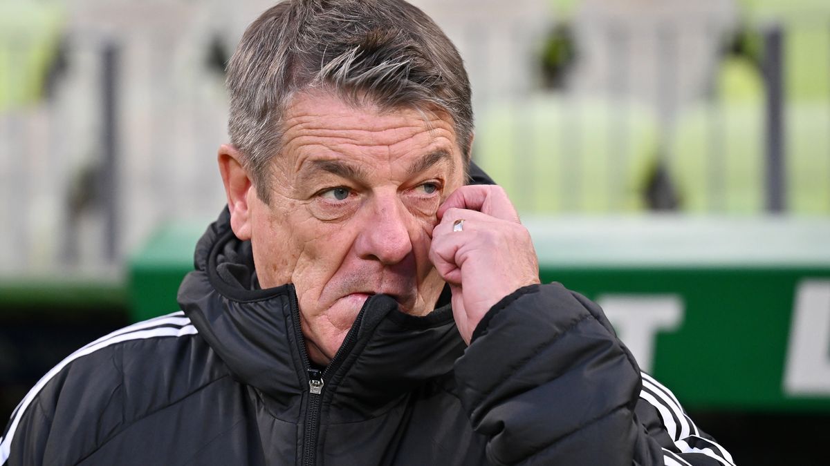 PAP / Marcin Gadomski / Na zdjęciu: John Carver