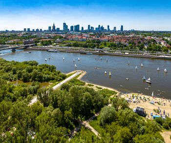 Warszawa: zabawa nad Wisłą. Weekend darmowych koncertów i kina