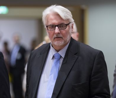 Waszczykowski jest nieuleczalnie chory. Nie chodzi, ma problemy z mówieniem