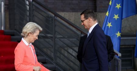 PiS szuka sposobu na odblokowanie pieniędzy z KPO. Na jedno jednak nie chce się zgodzić