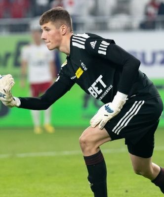 Młody bramkarz ŁKS-u na radarze giganta. Kolejny Polak wyląduje we Włoszech?