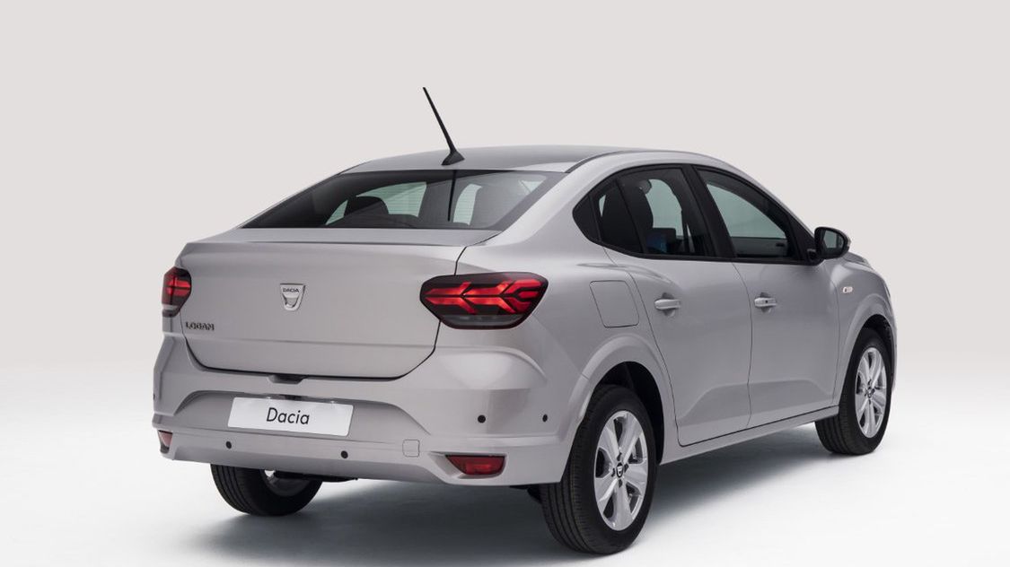 Różnica w cenie między nowym a starym Loganem wydaje się spora, ale rekompensuje ją wyposażenie