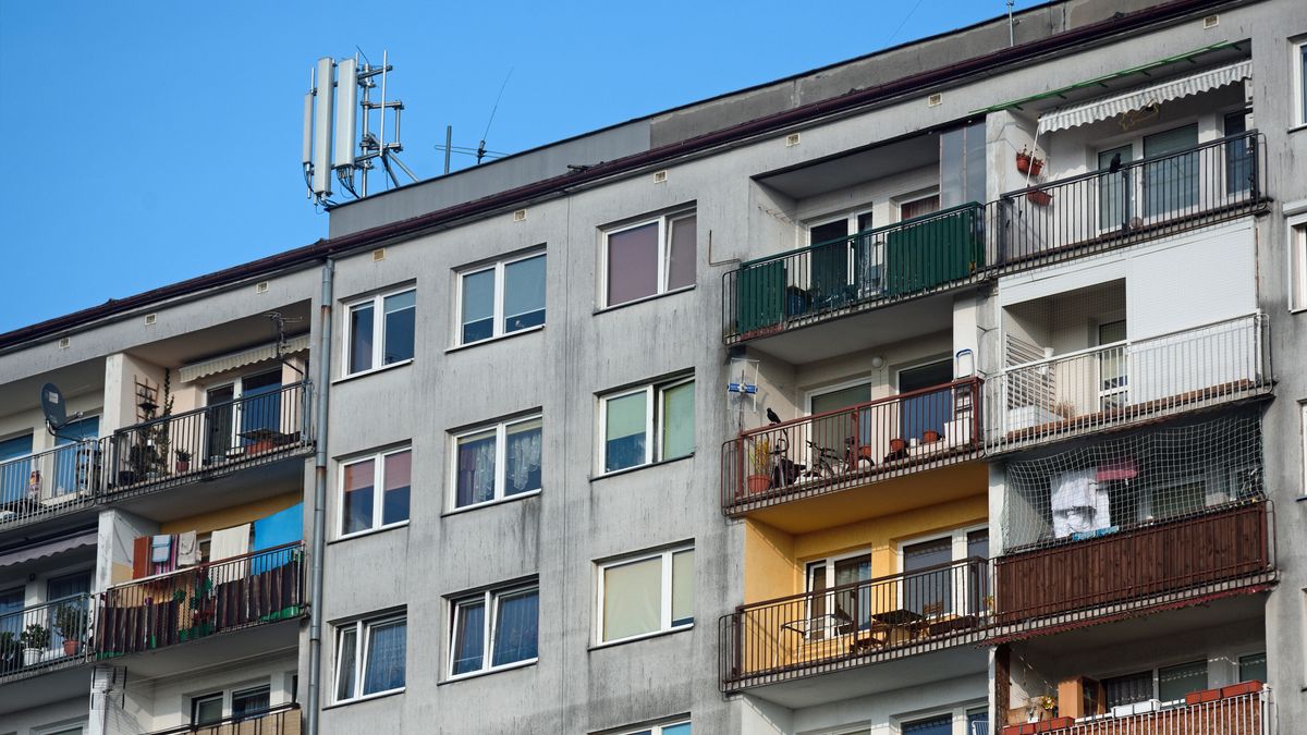 Polacy mieszkają w przeludnionych mieszkaniach 