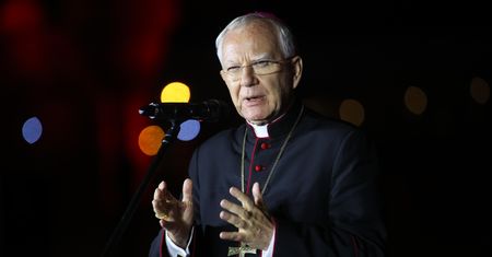 Nawoływał do zabójstwa abp. Jędraszewskiego? Jest decyzja SN