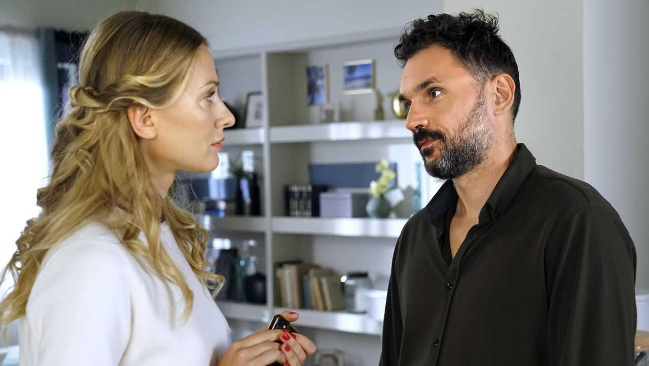 Barwy szczęścia, Zosia (Joanna Moro), Piotr (Piotr Jankowski)