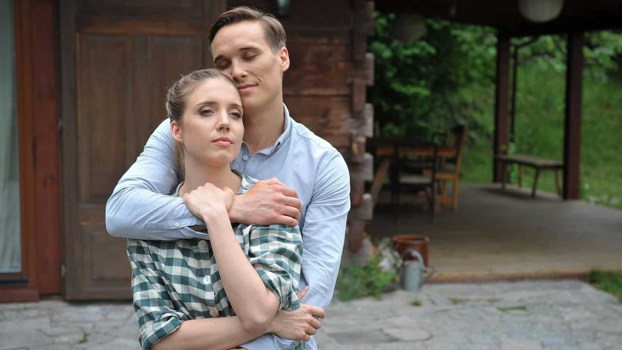 M jak miłość, Olek (Maurycy Popiel), Agnieszka (Ina Sobala)