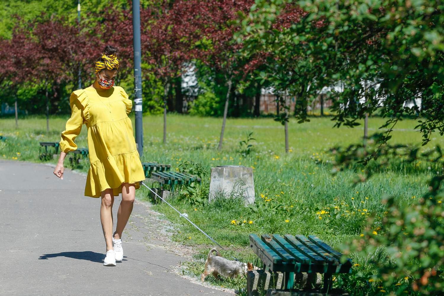 Maja Hyży na spacerze