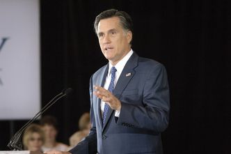 Mitt Romney szykuje się do konwencji. Pokona Obamę?
