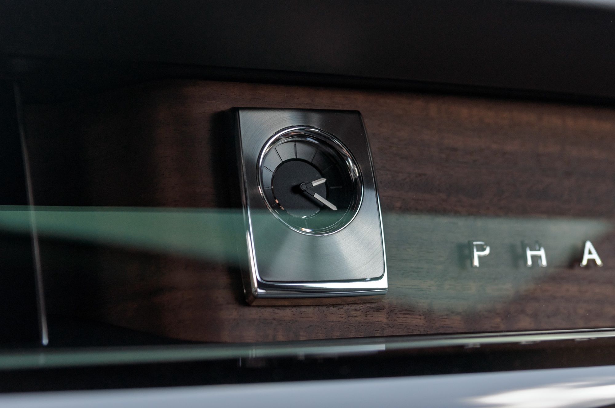 Rolls-Royce Phantom VIII (2025)