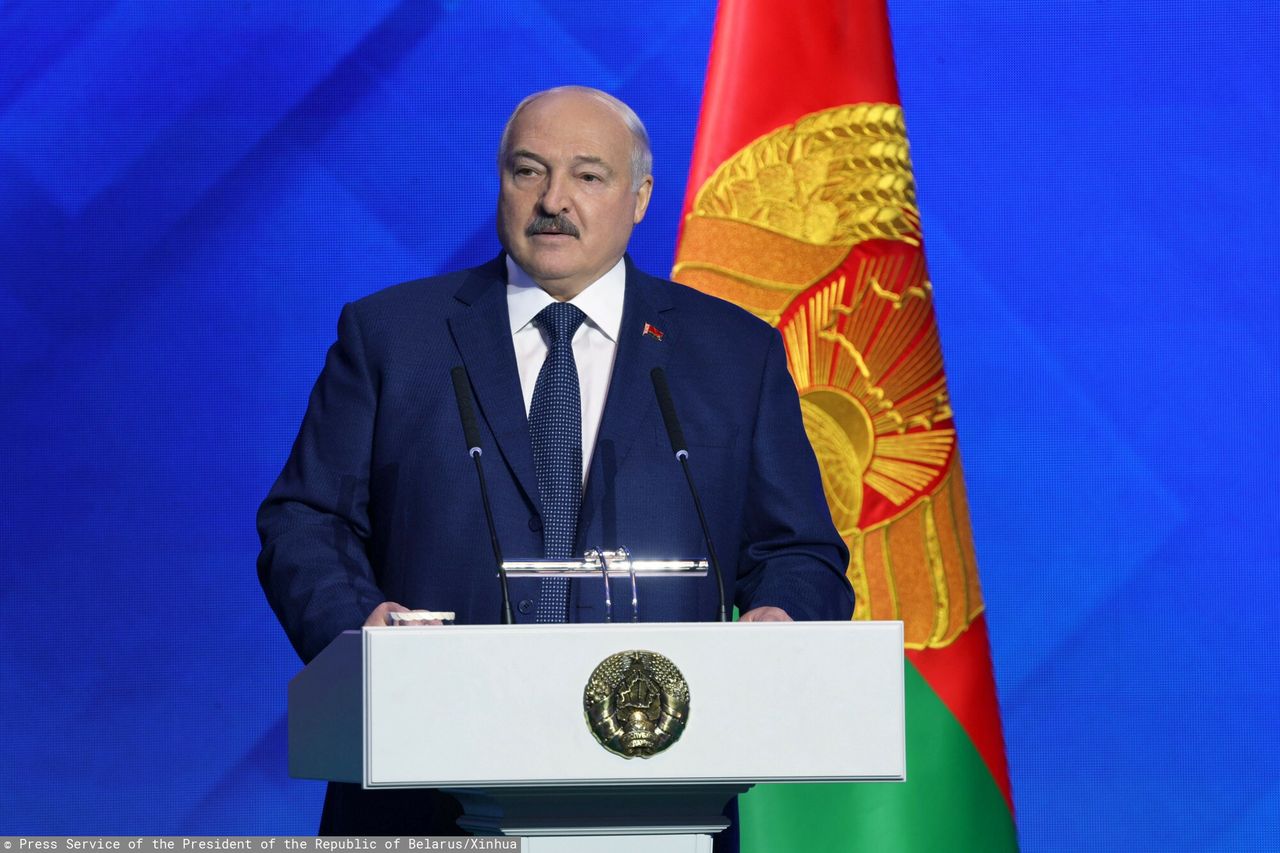 Lukashenko introduces another inhumane law. He wants to take away children from his opponents.