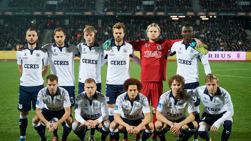 Getty Images / Lars Ronbog / FrontZoneSport  / Na zdjęciu: piłkarze AGF Aarhus