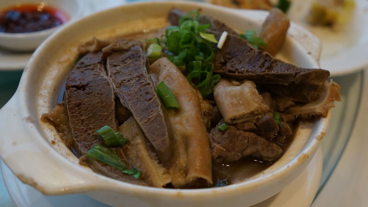 Duszona śledziona jagnięca