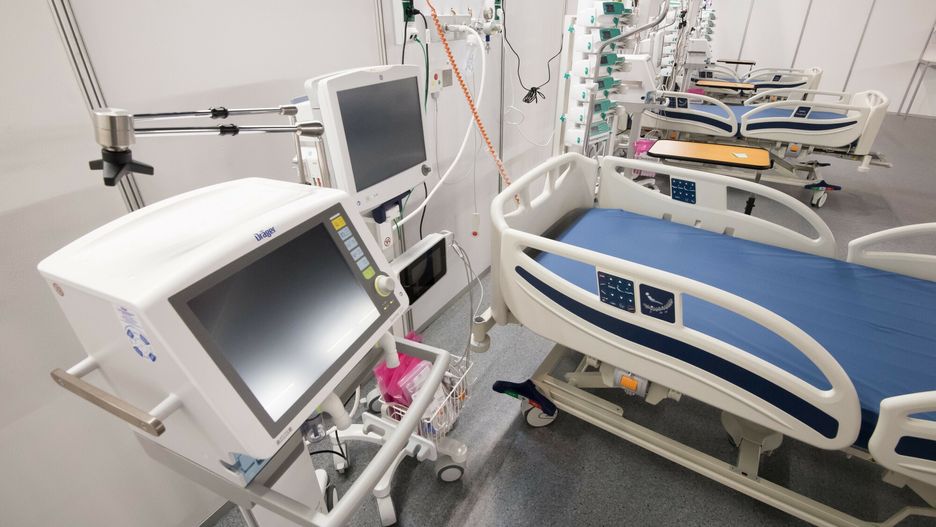Szpital tymczasowy w AmberExpo gotowy
17.01.2022 Gdansk Pandemia koronawirusa w Polsce Miedzynarodowe Targi Gdanskie MTG Szpital tymczasowy zorganizowany przez Copernicus Fot. Wojciech Strozyk/REPORTER
Wojciech Strozyk/REPORTER