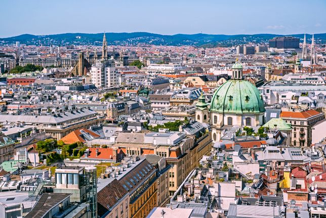 Zdjęcie przedstawiające widok na Wiedeń