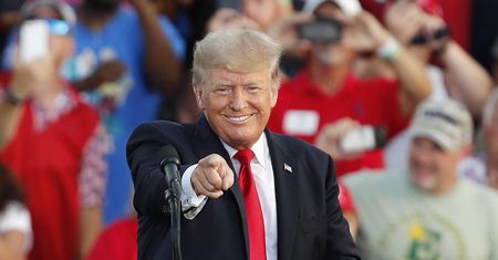 Trumpowi ograniczono dostęp do broni atomowej po ataku na Kapitol