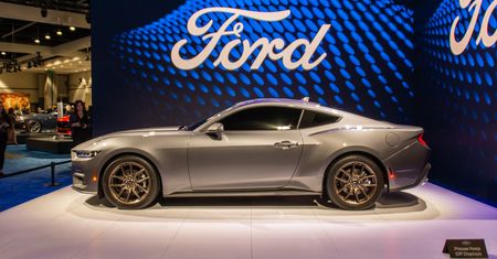 Nowy Mustang z VIN-em 001 trafi na specjalną aukcję. Wygrany będzie mógł zaszaleć