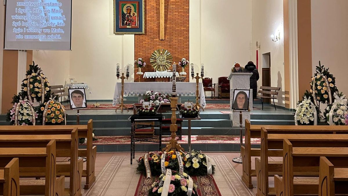 Pogrzeb Anny i Marii na Podkarpaciu. Kobiety zginęły pod kołami 