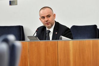 Szef NBP mówił o "rozdmuchiwaniu sporu". Paweł Mucha odpowiada