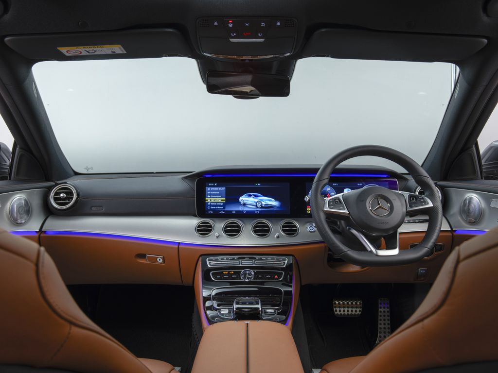 Mercedes-Benz Klasy E 4