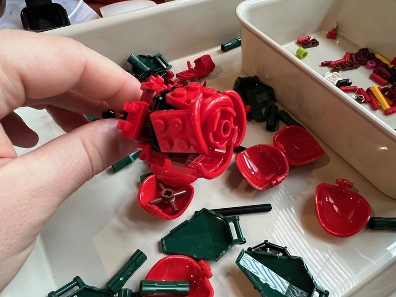 LEGO Bukiet róż