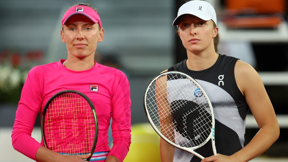 Trénuje v Česku, kam na ni nedají dopustit její krajané.  Rus je Świątekův rival