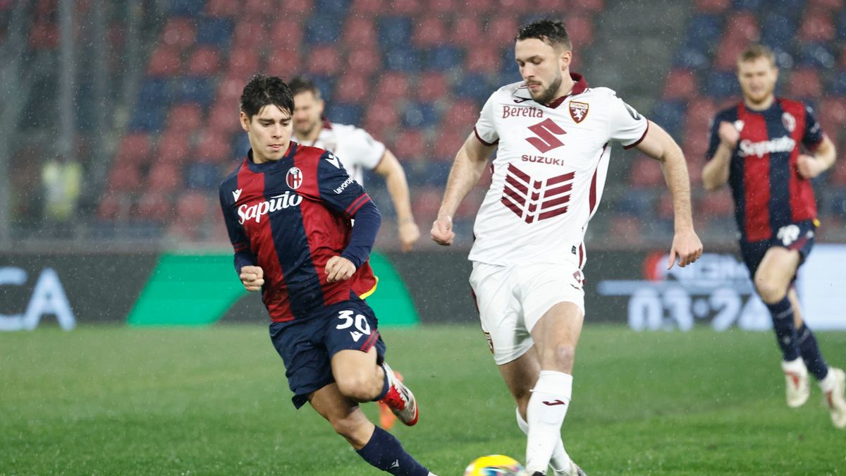 PAP/EPA / ELISABETTA BARACCHI / Na zdjęciu: Sebastian Walukiewicz (Torino FC) podczas meczu z Bologną FC