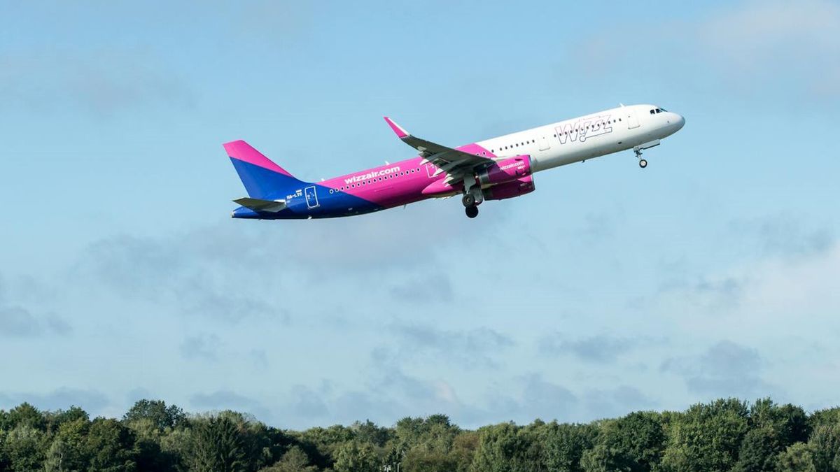  Wizz Air zawiesza co najmniej siedem tras z Polski