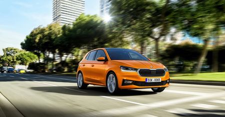 Škoda Fabia urosła i wyładniała. To już prawie kompakt