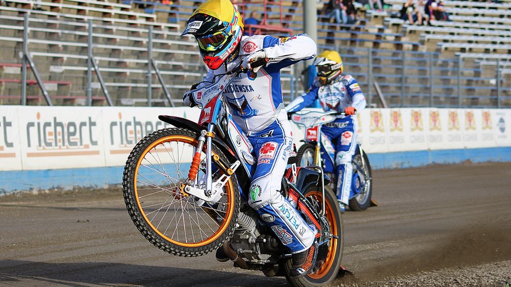 Rory Schlein (kask żółty)