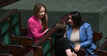 Renta wdowia, czyli kupowanie głosów emerytek [OPINIA]