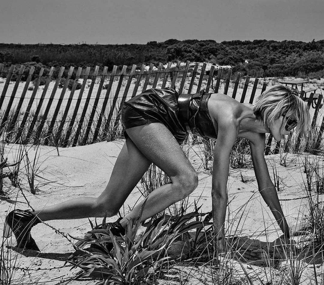 Anja Rubik nago w niemieckim Vogue