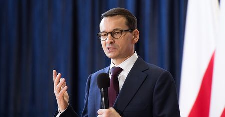 Koronawirus w Polsce. Tak rząd odpowiada na wniosek. "Informacja istnieje tylko w pamięci"