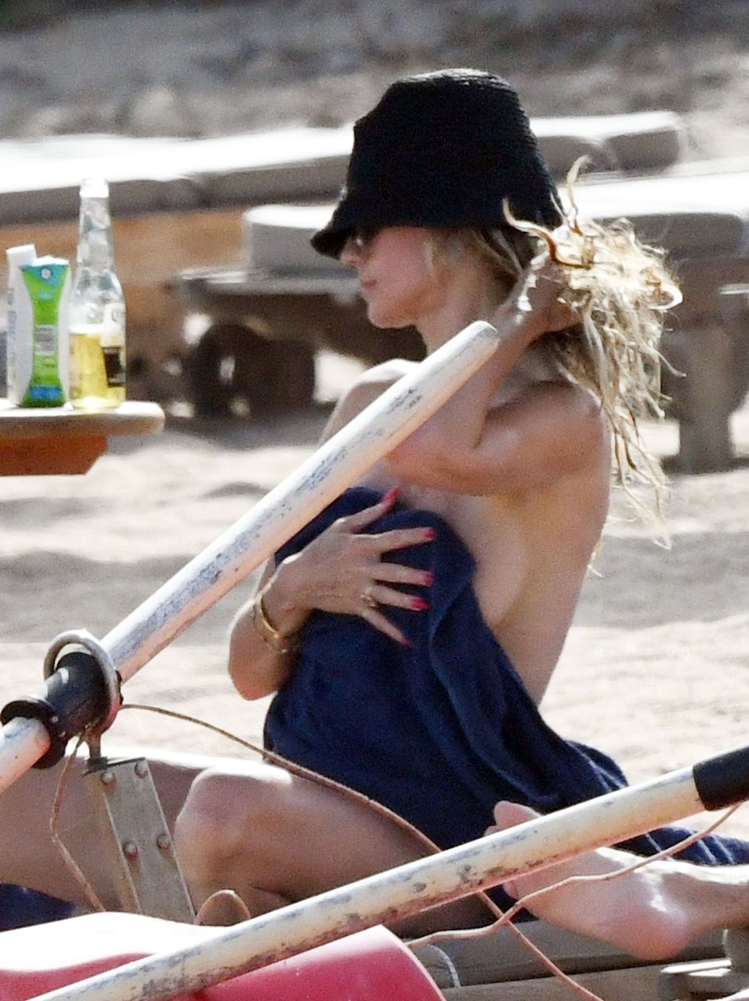 Heidi Klum opala się topless na wakacjach z Tomem Kaulitzem