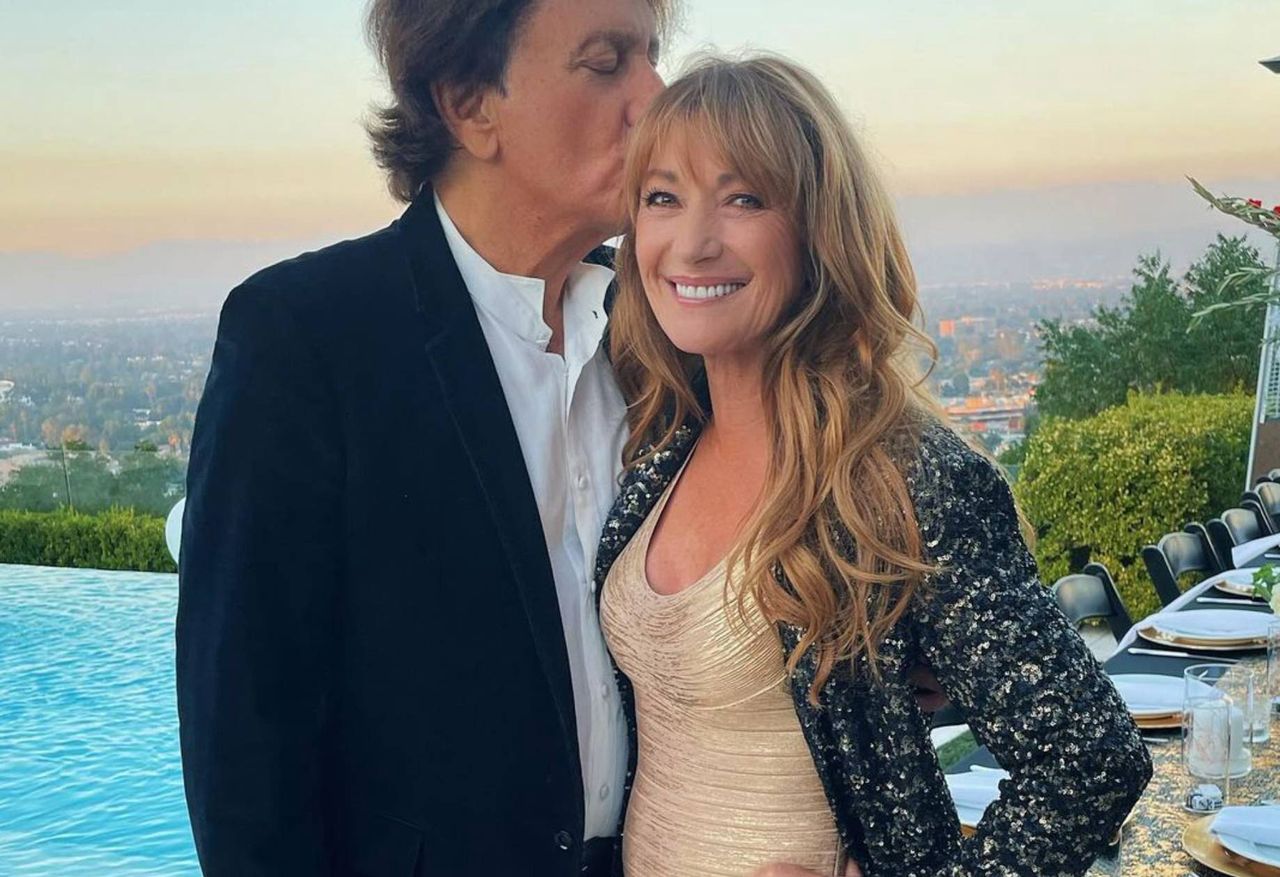 Jane Seymour talked about her new partner. She revealed who set them up