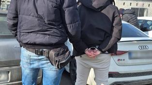 Opole: Kryminalni zatrzymali kuriera oskarżonego o oszustwo