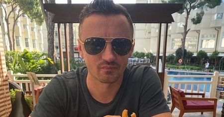 Małysza spotkała przykrość. Tak oceniły go młode Niemki w Egipcie
