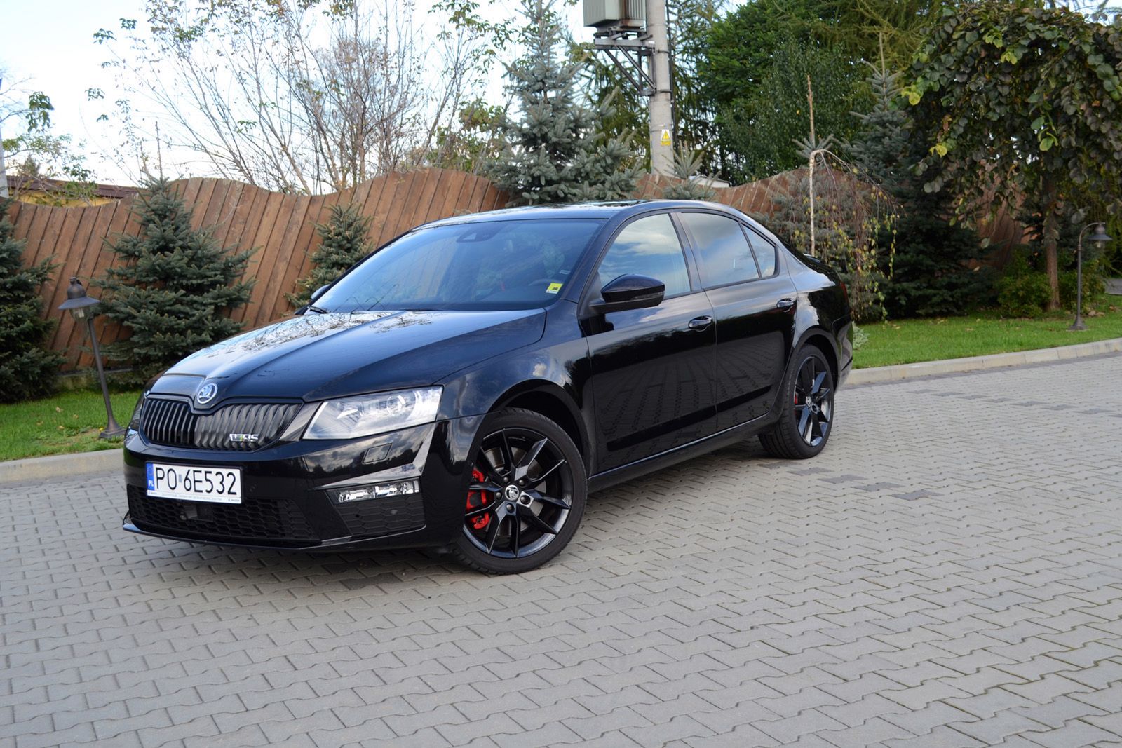 Test Škoda Octavia RS 2.0 TSI – men in black 2