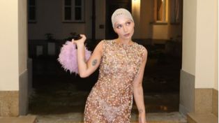 Mery Spolsky w "nagiej sukience". Przezroczystości odsłoniły bieliznę – co za odważny look!
