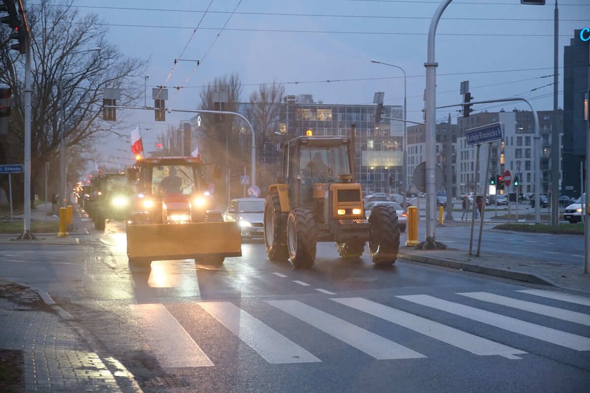Spontaniczny przejazd rolników do centrum Lublina