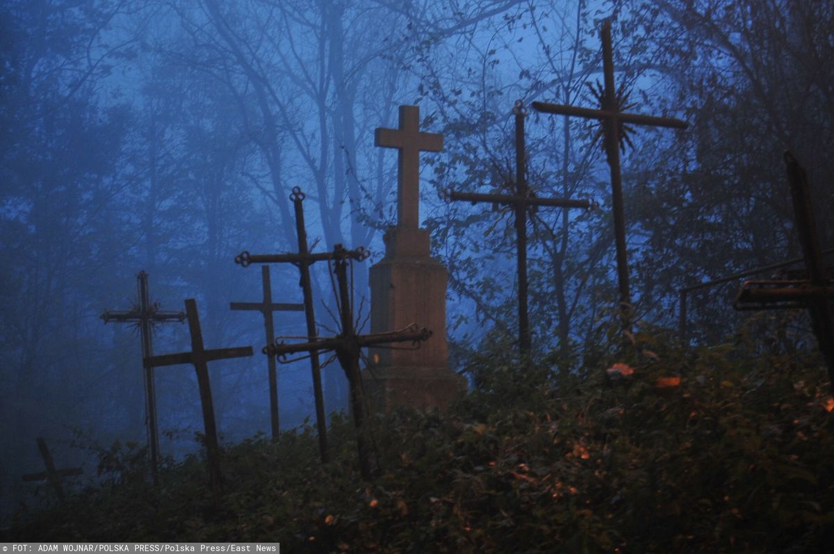 Cmentarz niechcianych krzyży