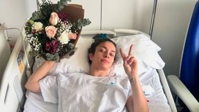 Była uwięziona w płonącym samochodzie. Opublikowała zdjęcie ze szpitala