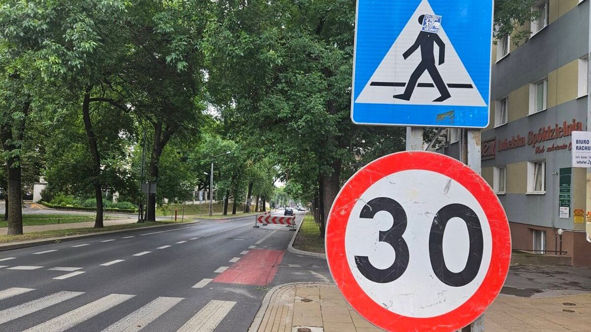 Ograniczenie prędkości do 30 km/h i zwężenie jezdni na ul. Wyszyńskiego